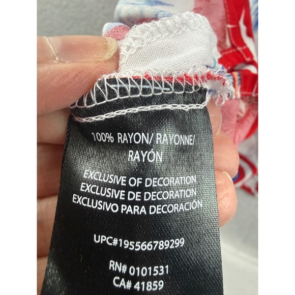 Marvel Captain America Mens Large White Red Blue Floral Shield Rayon Shirt LG - Picture 8 of 8